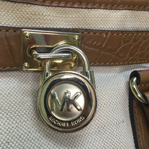 At best price: Authentic Michael Kors Hamilton NS Canvas/ Leather Tote - Picture 3 of 16